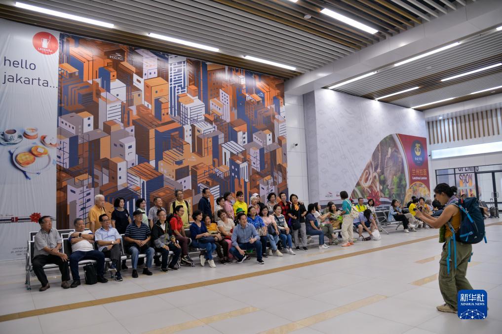 印尼：雅万高铁受到民众追捧