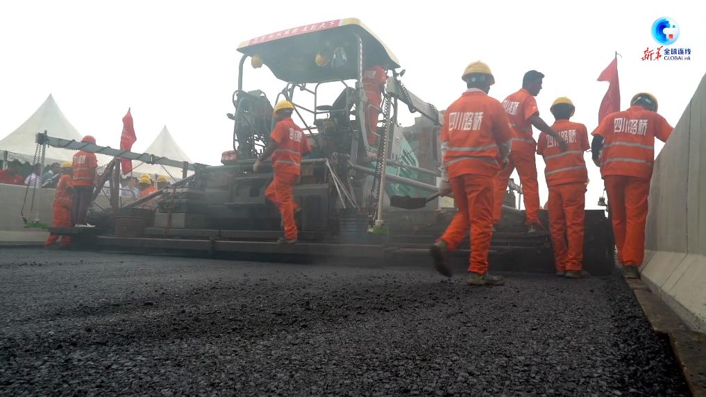 探访中企投资承建的孟加拉国首条全封闭高速公路