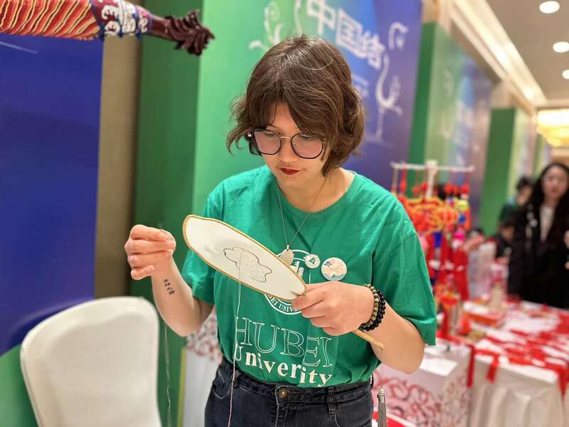 资讯有故事丨巴西留学生称赞“中国是一个非常有活力的国家” 资讯有故事丨巴西留学生称赞“中国是一个非常有活力的国家”