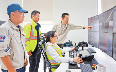 春节坚守者,成为钱凯港故事的一部分(共建“一带一路”·第一现场) 春节坚守者,成为钱凯港故事的一部分(共建“一带一路”·第一现场)