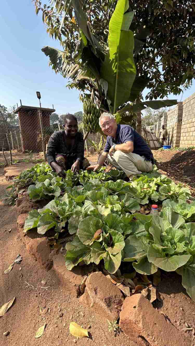 共筑金色梦想丨马拉维民众分享丰收的喜悦：“感谢中国专家传授给我们这项技术”
