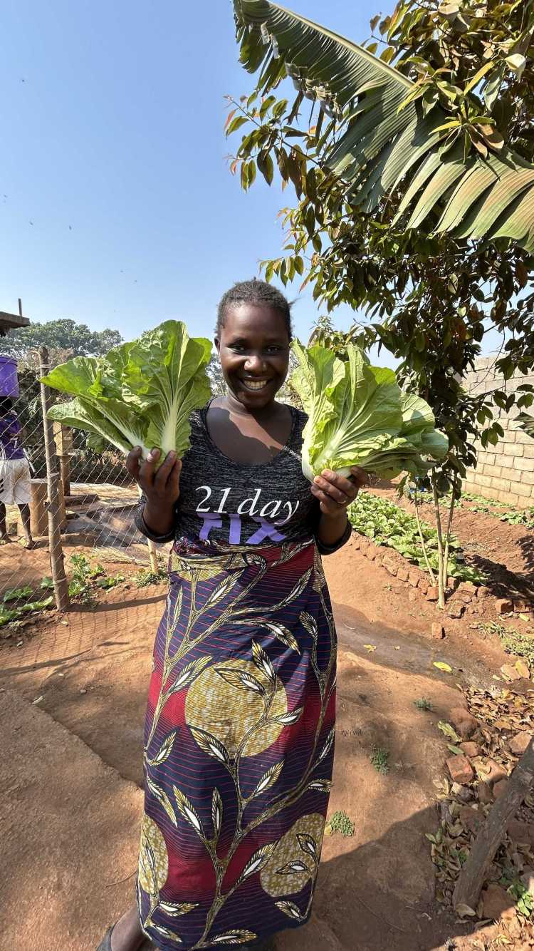 共筑金色梦想丨马拉维民众分享丰收的喜悦：“感谢中国专家传授给我们这项技术”