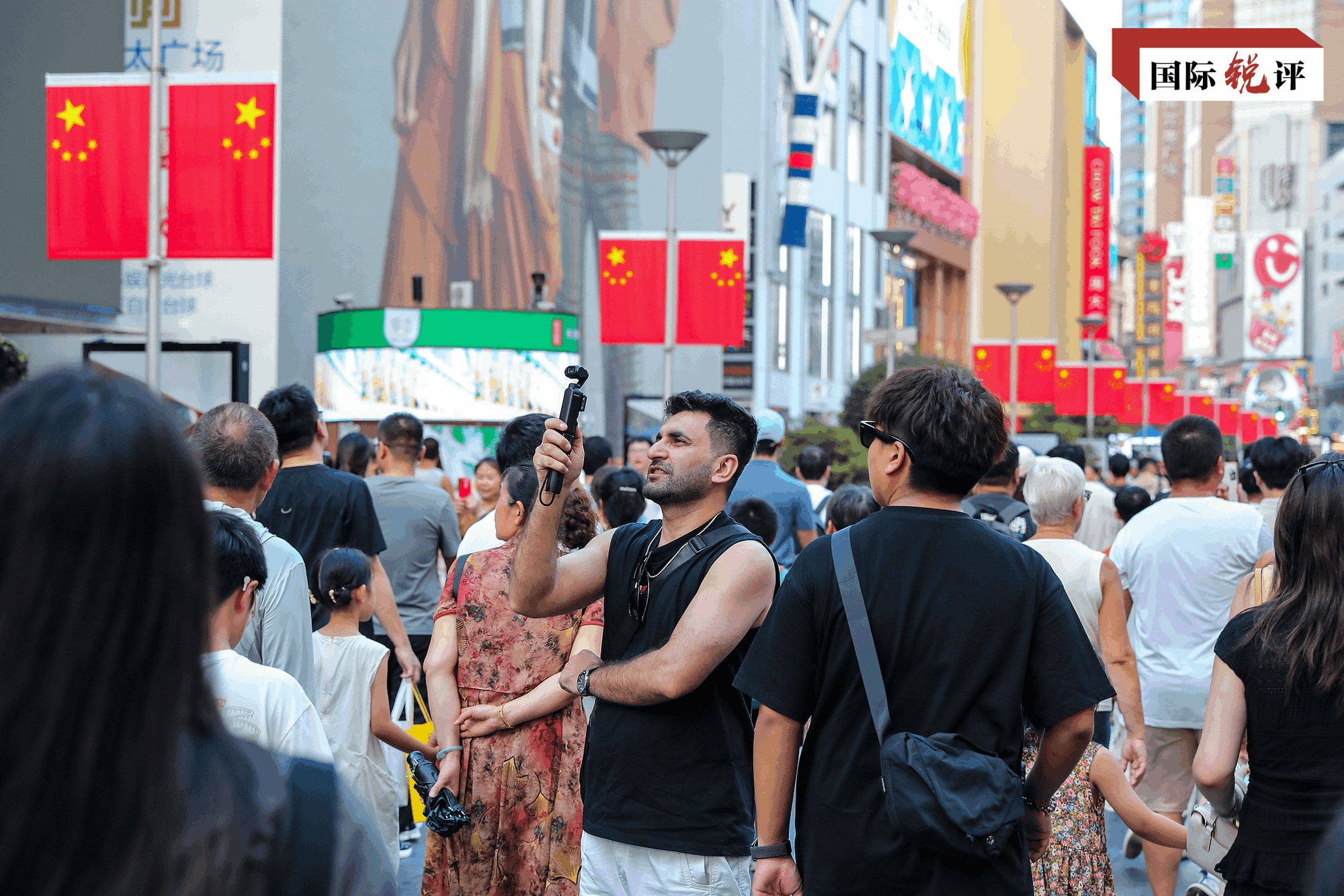 国际锐评｜这个黄金假期，世界又看到一个“流动的中国”
