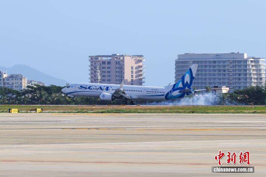 中国首条第七航权客运航线航班抵三亚 中国首条第七航权客运航线航班抵三亚
