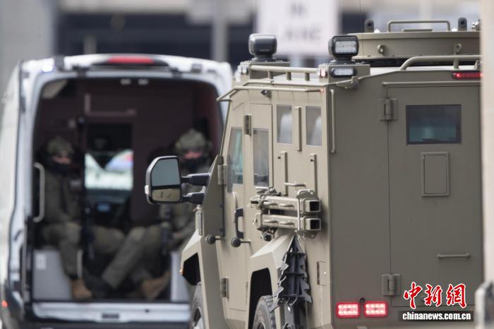 马杜罗在美国首次出庭 对美方所谓“犯罪”指控不认罪