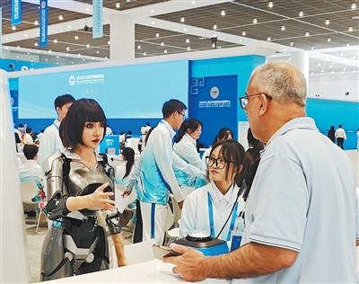 “小家”热气腾腾 “大家”蒸蒸日上(在中国·看中国)