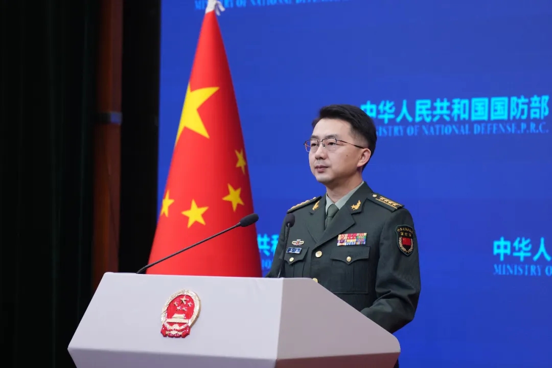 国防部:奉劝菲方停止不择手段的政治操弄和自导自演的海上闹剧