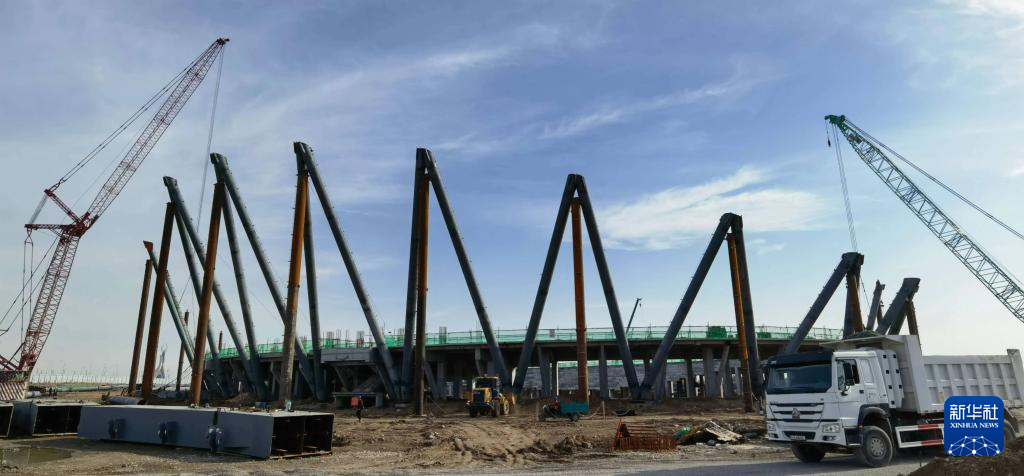 中企助力乌兹别克斯坦奥林匹克城建设