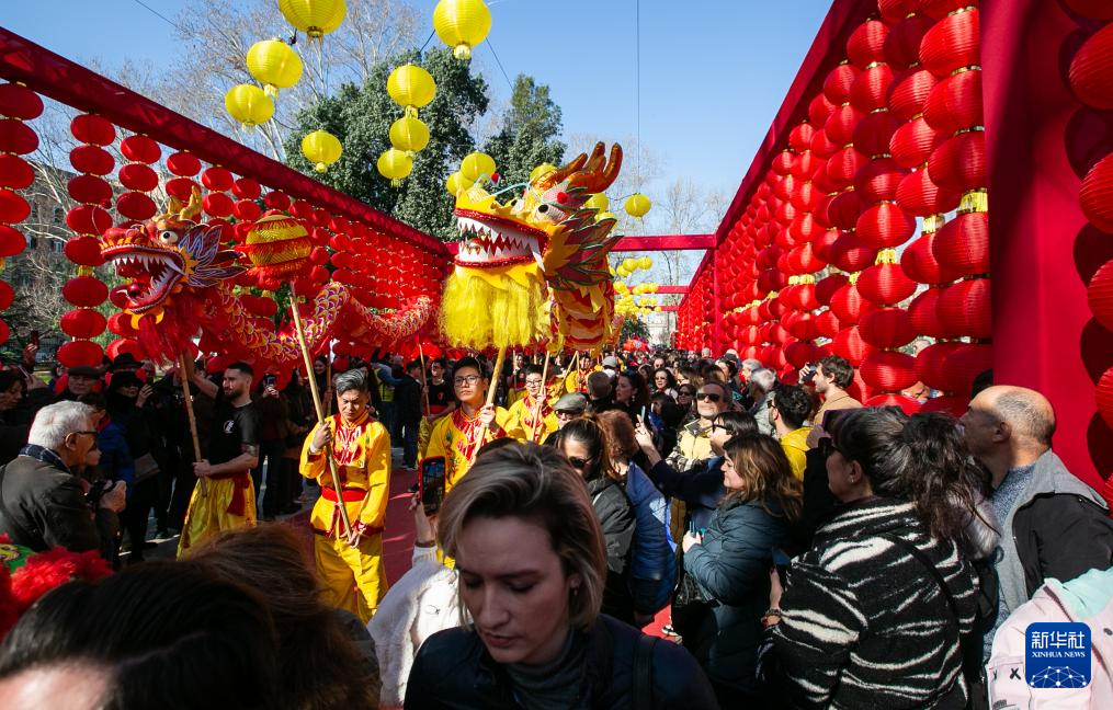 中国年味洋溢罗马