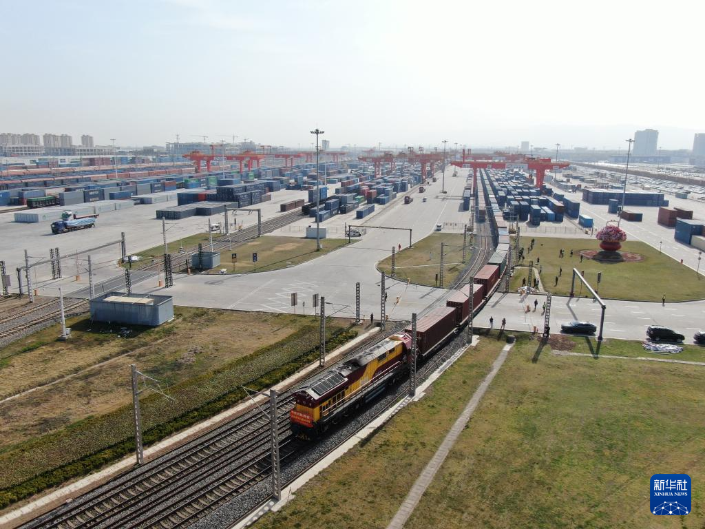 中欧班列(西安)2025年开行超1000列