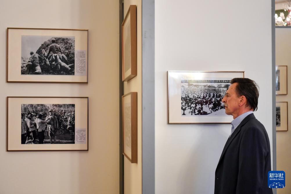 纪念中国人民抗日战争暨世界反法西斯战争胜利80周年图片展在莫斯科举行