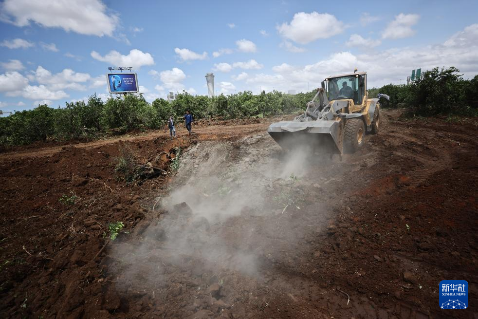 以防长说将“强力回应”也门胡塞导弹袭击