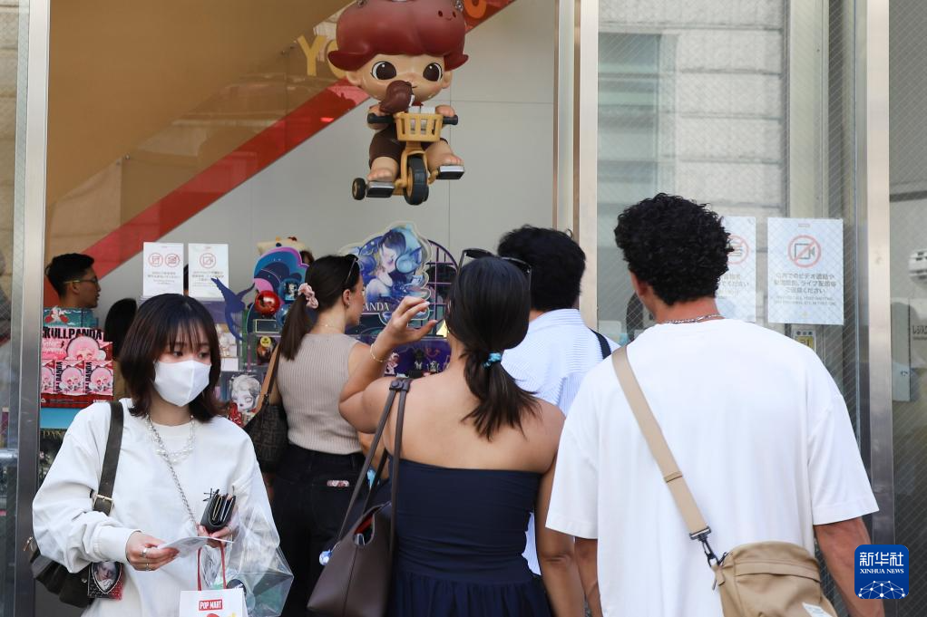 泡泡玛特在多国“圈粉”