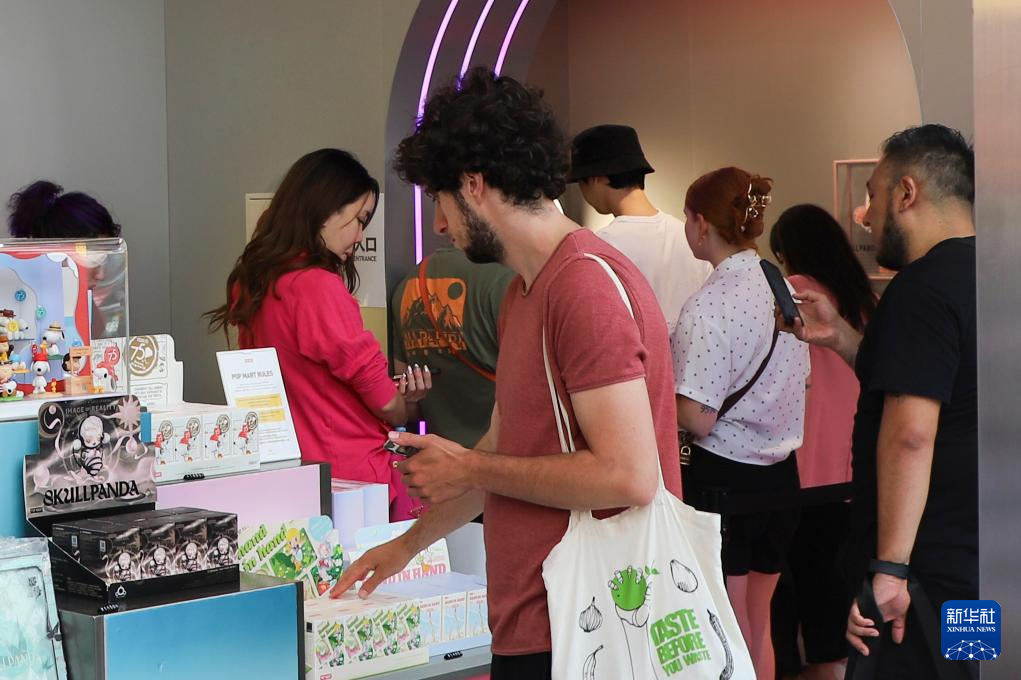 泡泡玛特在多国“圈粉”