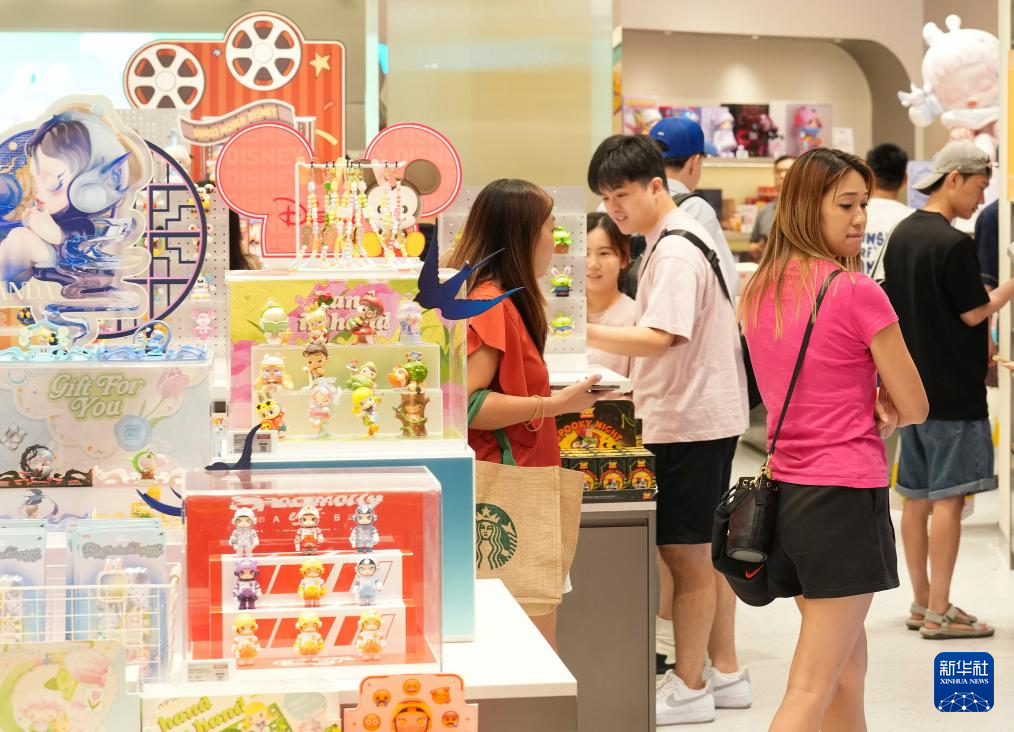 泡泡玛特在多国“圈粉”