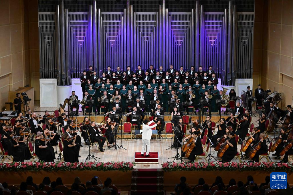 纪念抗战胜利80周年音乐会在阿拉木图举行