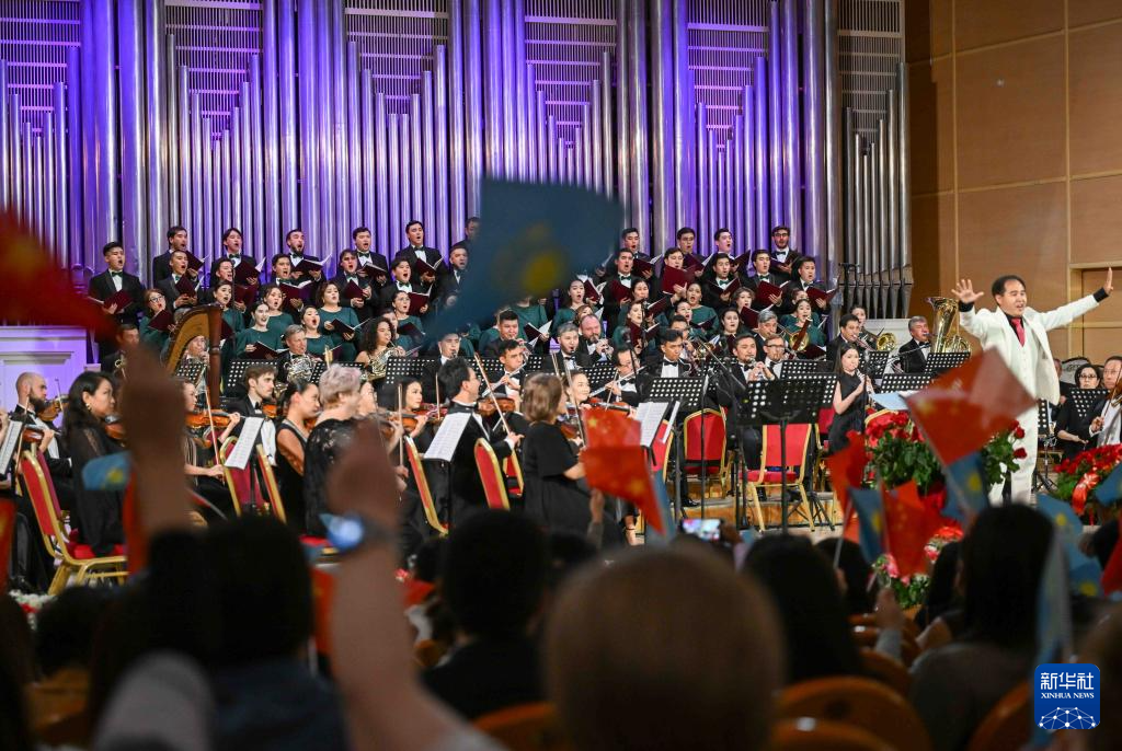 纪念抗战胜利80周年音乐会在阿拉木图举行