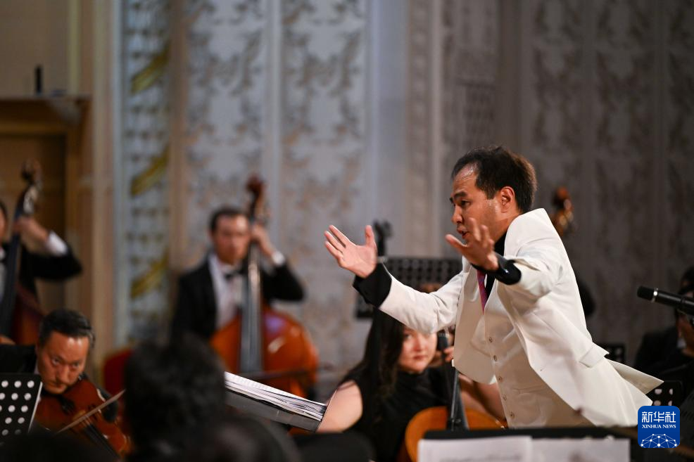 纪念抗战胜利80周年音乐会在阿拉木图举行