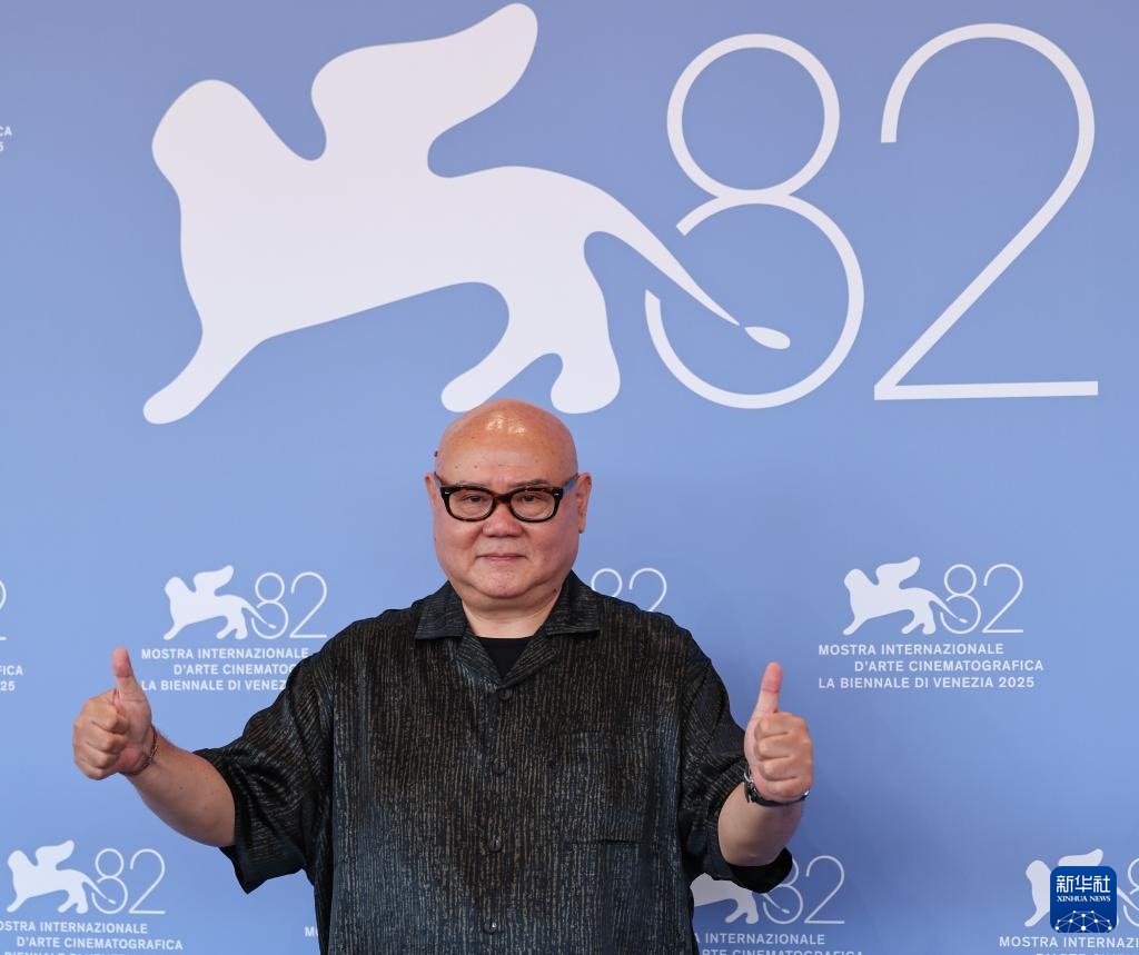 电影《日掛中天》主创亮相威尼斯电影节