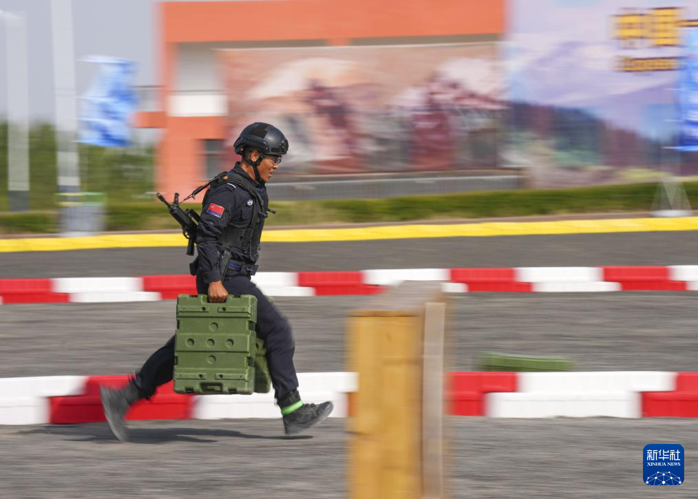 首届中国—中亚公安内务部门特种警察技能挑战赛开幕
