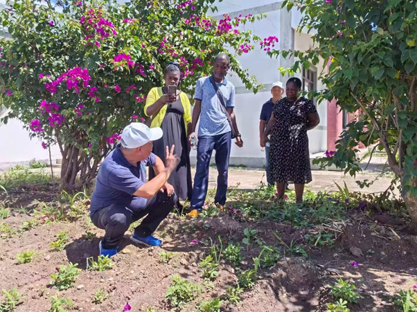 共筑金色梦想丨马拉维民众分享丰收的喜悦：“感谢中国专家传授给我们这项技术”