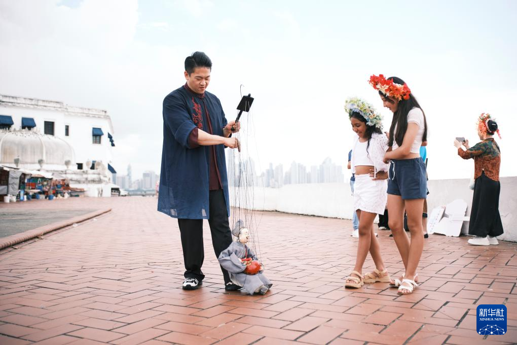 中国泉州文旅小分队快闪巴拿马城