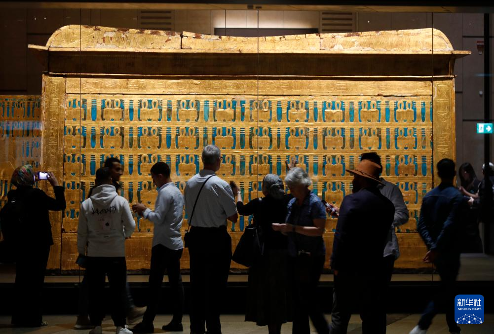 大埃及博物馆正式向公众开放
