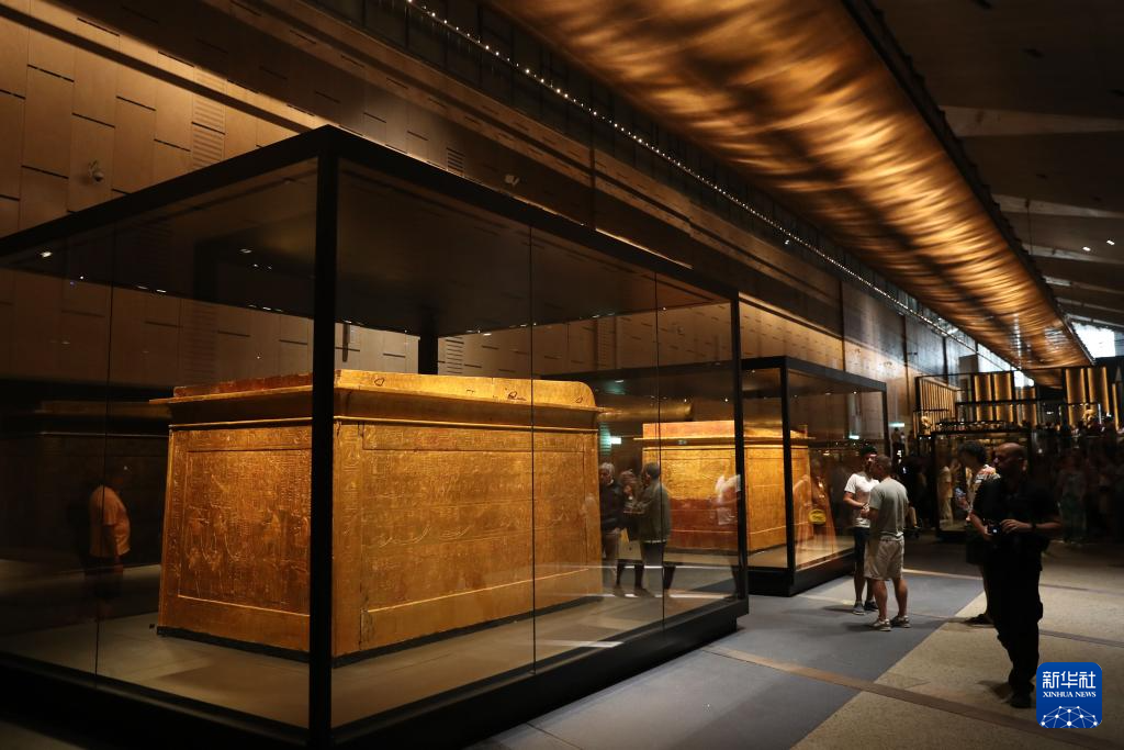 大埃及博物馆正式向公众开放