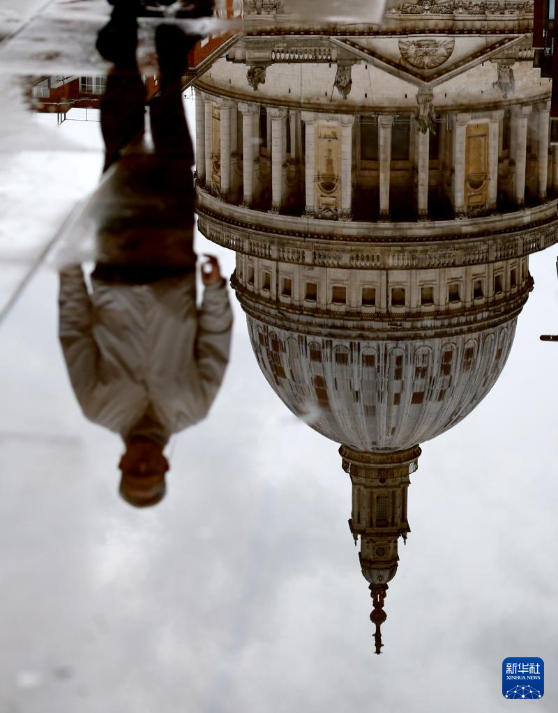 风暴“钱德拉”袭击英国