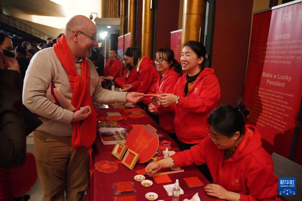 “骏启新程”新春庆祝活动在联合国总部举行